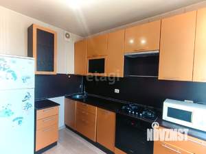 3-к квартира, вторичка, 63м2, 9/9 этаж