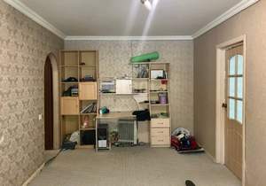 4-к квартира, вторичка, 61м2, 1/5 этаж