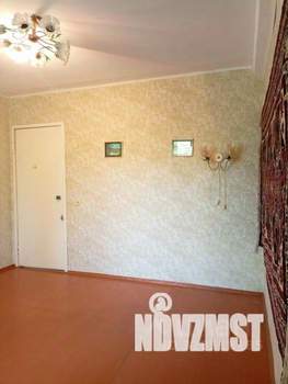 3-к квартира, вторичка, 58м2, 1/5 этаж