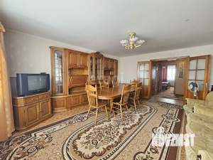 2-к квартира, вторичка, 66м2, 5/5 этаж