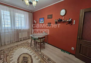 2-к квартира, вторичка, 60м2, 1/9 этаж