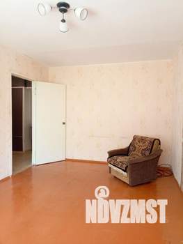 3-к квартира, вторичка, 58м2, 1/5 этаж