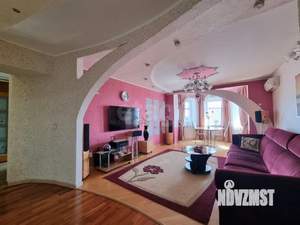 3-к квартира, вторичка, 107м2, 8/13 этаж