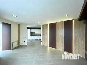 3-к квартира, вторичка, 83м2, 9/9 этаж