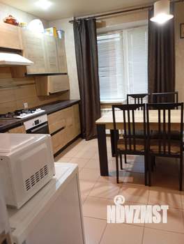 3-к квартира, вторичка, 64м2, 1/9 этаж