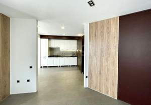 3-к квартира, вторичка, 83м2, 9/9 этаж