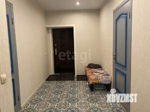 2-к квартира, вторичка, 62м2, 9/9 этаж