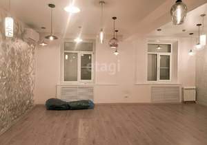 3-к квартира, вторичка, 76м2, 1/4 этаж