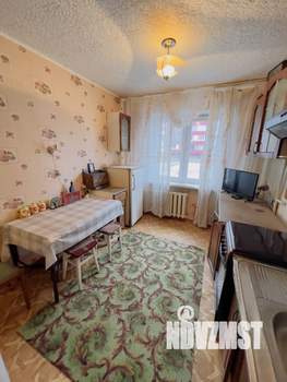 3-к квартира, вторичка, 64м2, 1/9 этаж