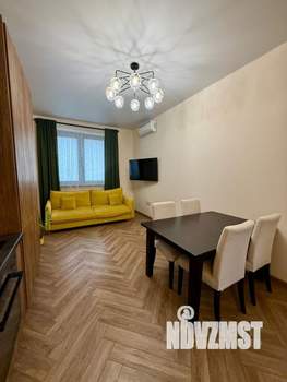 2-к квартира, вторичка, 87м2, 1/3 этаж