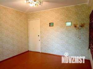3-к квартира, вторичка, 58м2, 1/5 этаж