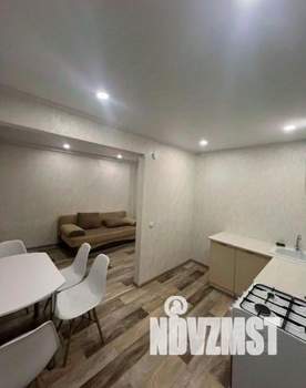 2-к квартира, вторичка, 37м2, 1/3 этаж